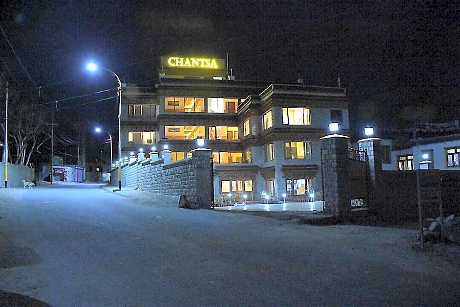 HOTEL CHANTSA