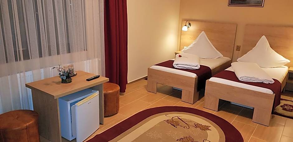 Complex Turistic Caprioara