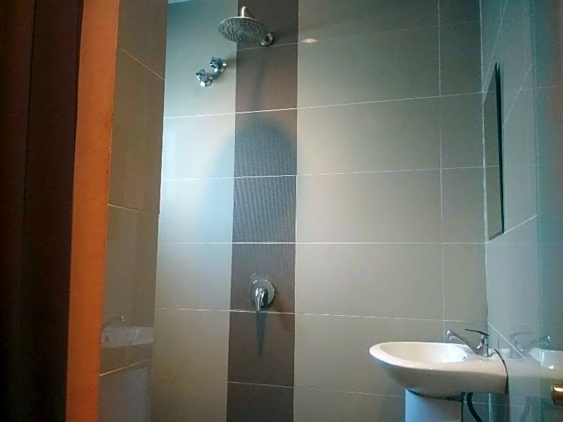 Spot on 89673 Good Friend Hotel