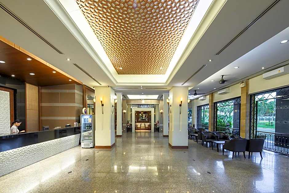 Station ONE Hotel - Aranyaprateth