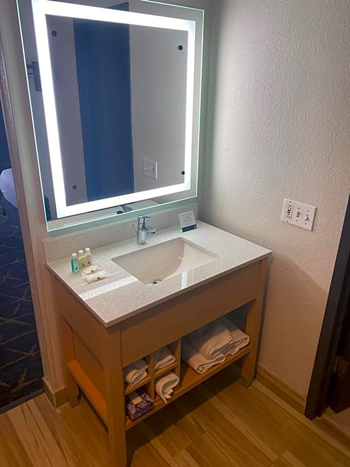 Quality Inn Spring Valley