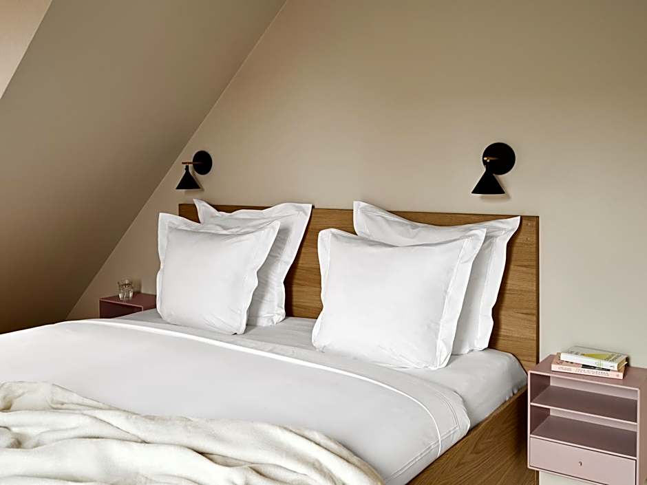 Aura Apartment Hotel