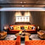 CHECK inn SELECT Chiayi RenAi