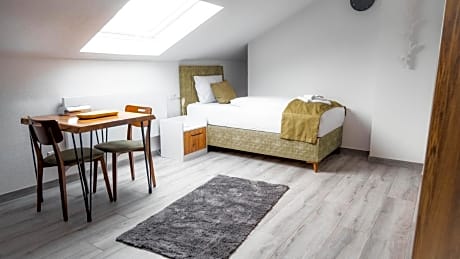 Single Room with Private Bathroom