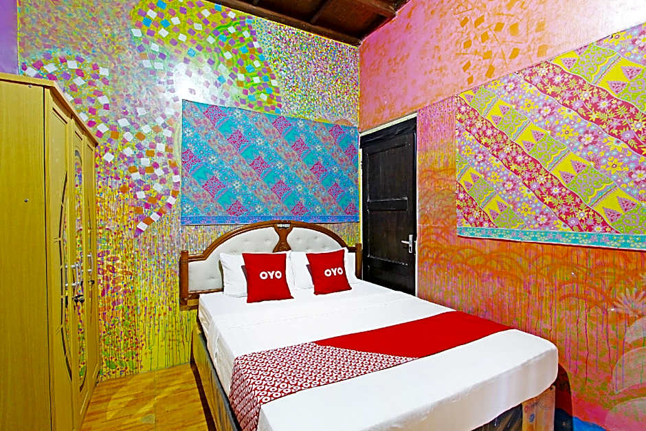 OYO 91601 Double-Degree Syariah (Female & Family)