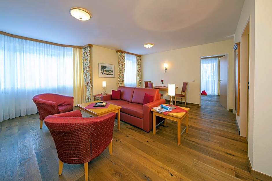 VÖTTER'S HOTEL in Kaprun am Kitzsteinhorn - Skibus direkt