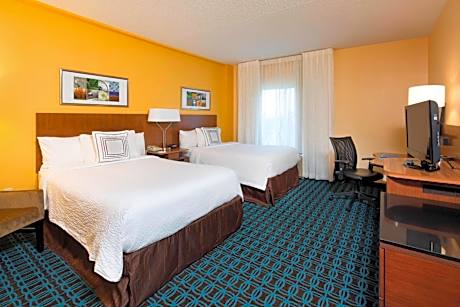 Double Room with Two Double Beds - Hearing Accessible