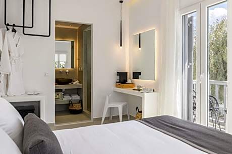 Suite with City View