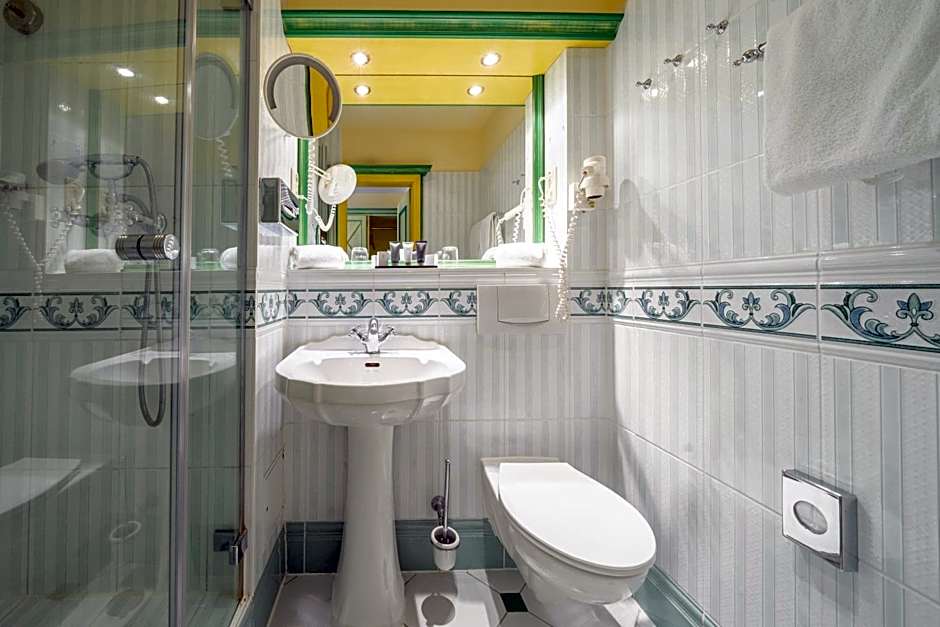 Rugard Thermal Strandhotel