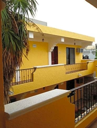 Hotel Real Del Mayab