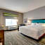 Hampton Inn & Suites Cincinnati Midtown Rookwood