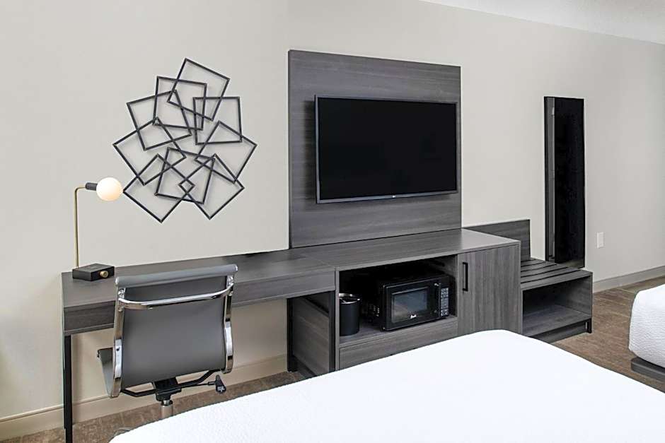 Holiday Inn Express South Burlington - Downtown By IHG