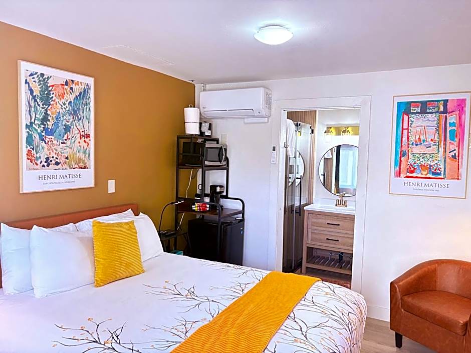 Riverwalk Inn