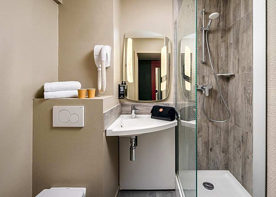 Ibis Villefranche Sur Saone