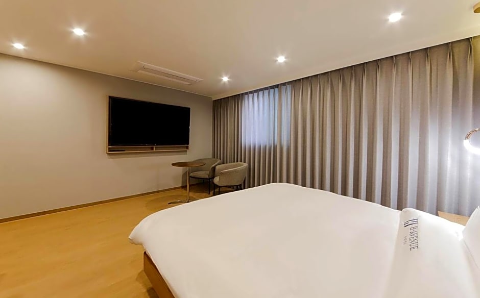 H Avenue Hotel in Gyeongju
