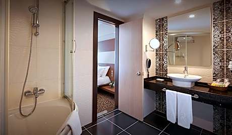 Junior Suite (4 Adults)