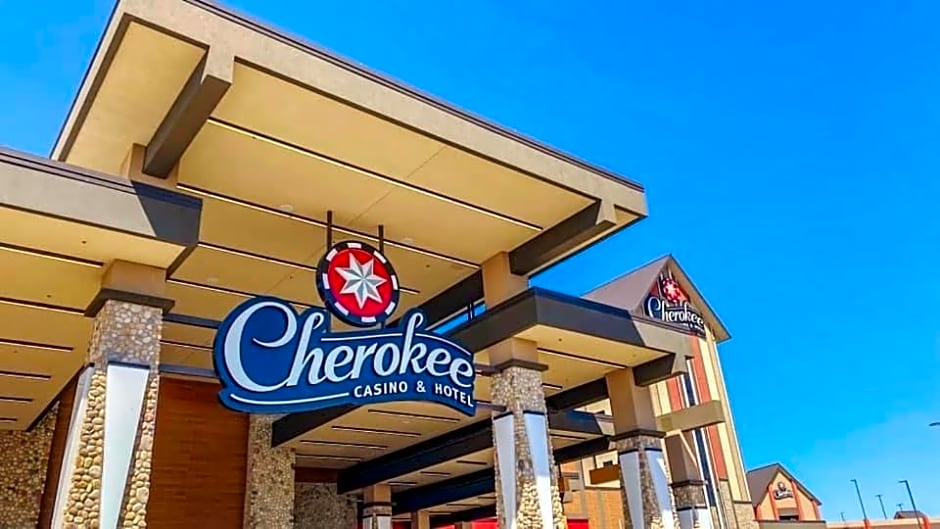 Cherokee Casino Hotel Roland