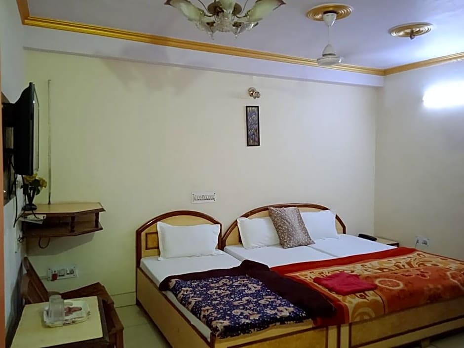 Hotel Swarajya Palace