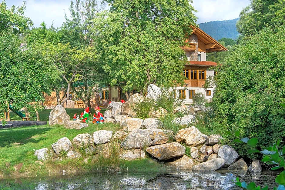 Lorenzer Schlafstubn/Haus Wanderl