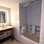 DoubleTree by Hilton Clarksville Riverview
