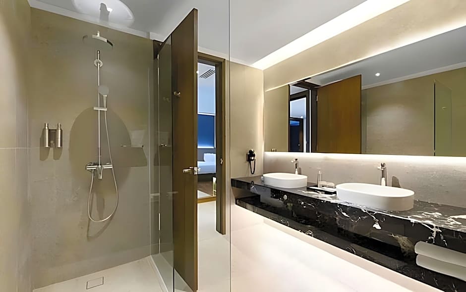 SAVV HOTEL