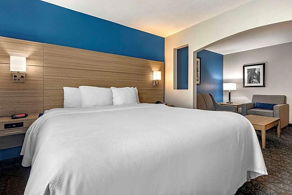 Comfort Inn & Suites Mansfield