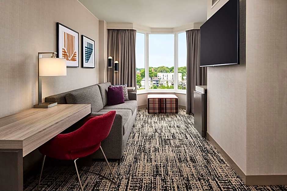Hilton Kansas City Country Club Plaza