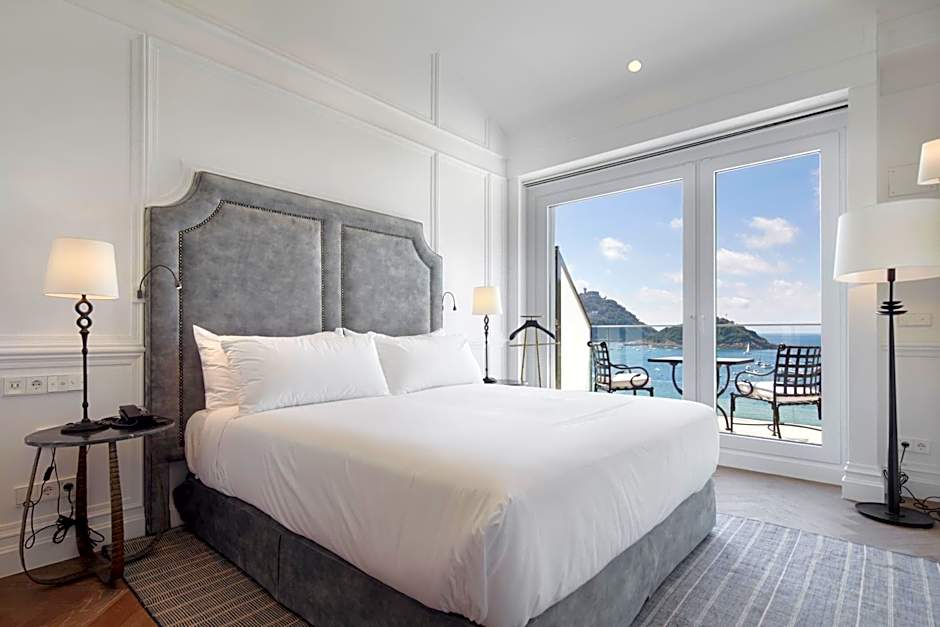 Photo 1 of 11 of Duplex Suite, Sea View, Terrace
