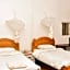 MAKERERE UNIVERSITY GUEST HOUSE