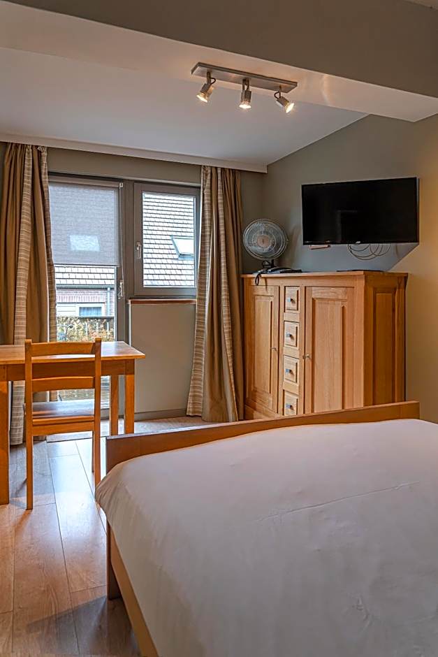 Hotel Piano 2 - Mont-St-Guibert - Louvain-la-Neuve