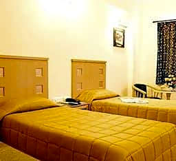 Plaza Inn Business Hotel