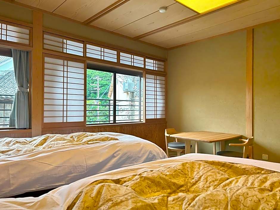 Yamatoya