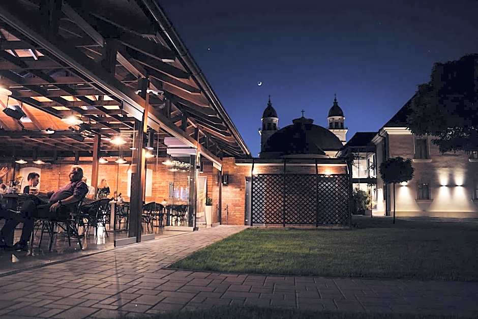 The Dome Hotel