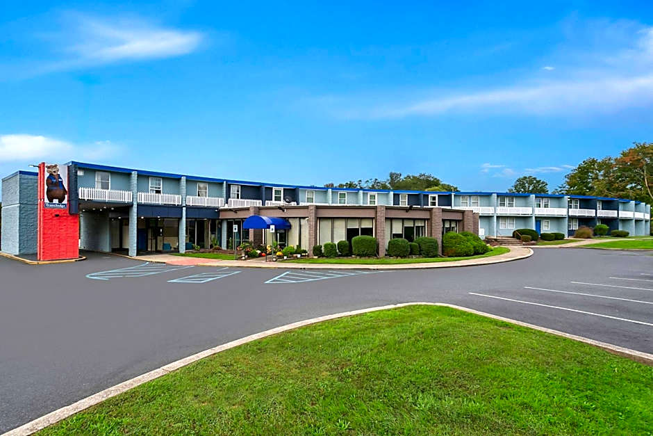 Travelodge by Wyndham Aberdeen