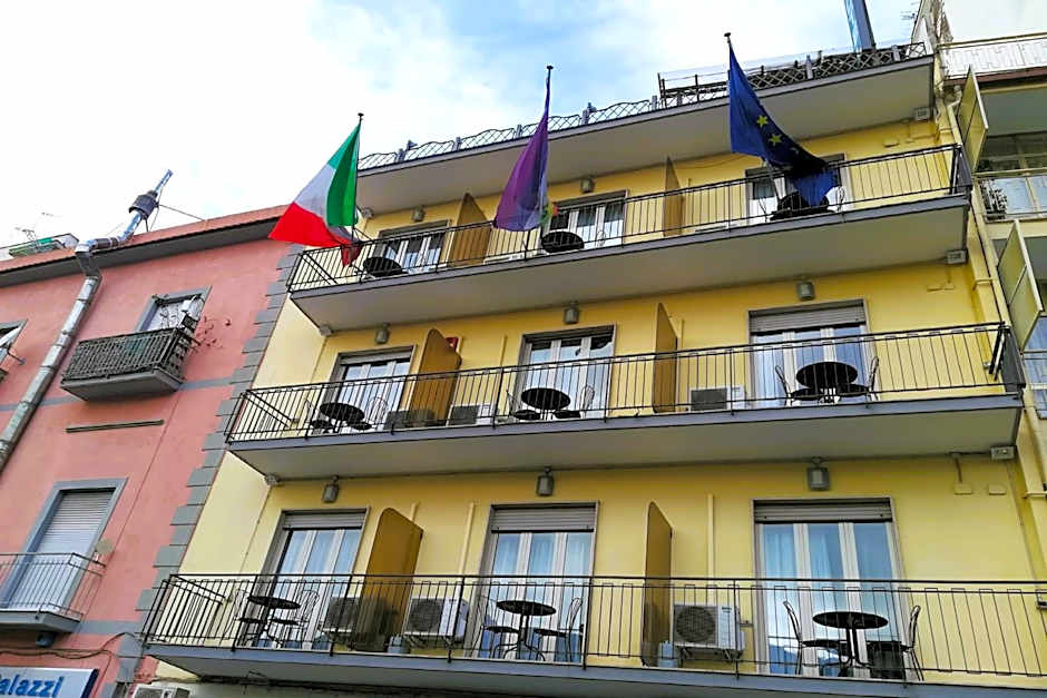 Hotel Leopardi