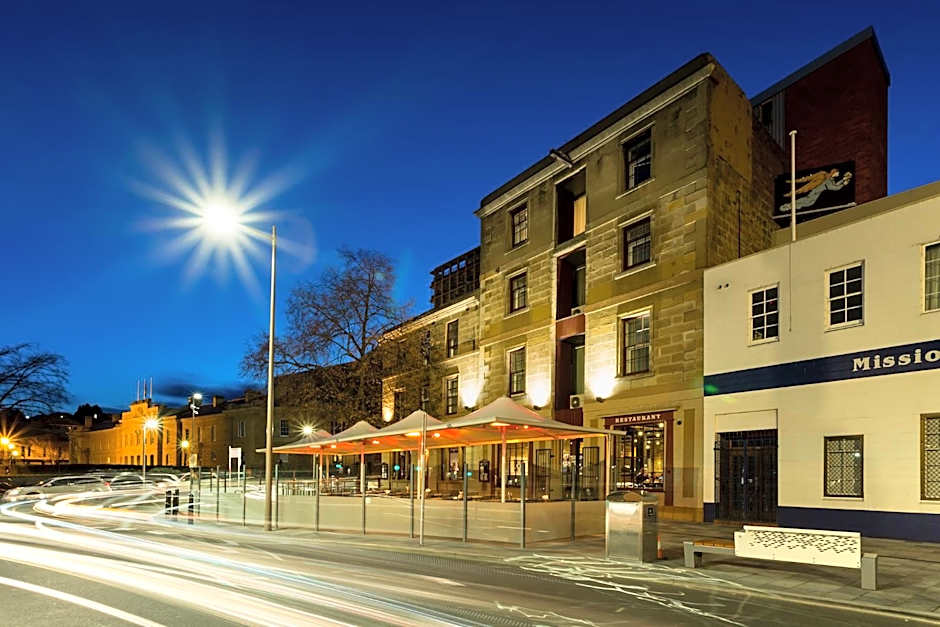 Customs House Hotel