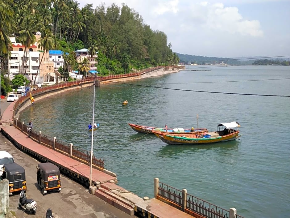 The Shelter Hotel - Port Blair