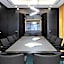 Roomers Munich, Autograph Collection by Marriott