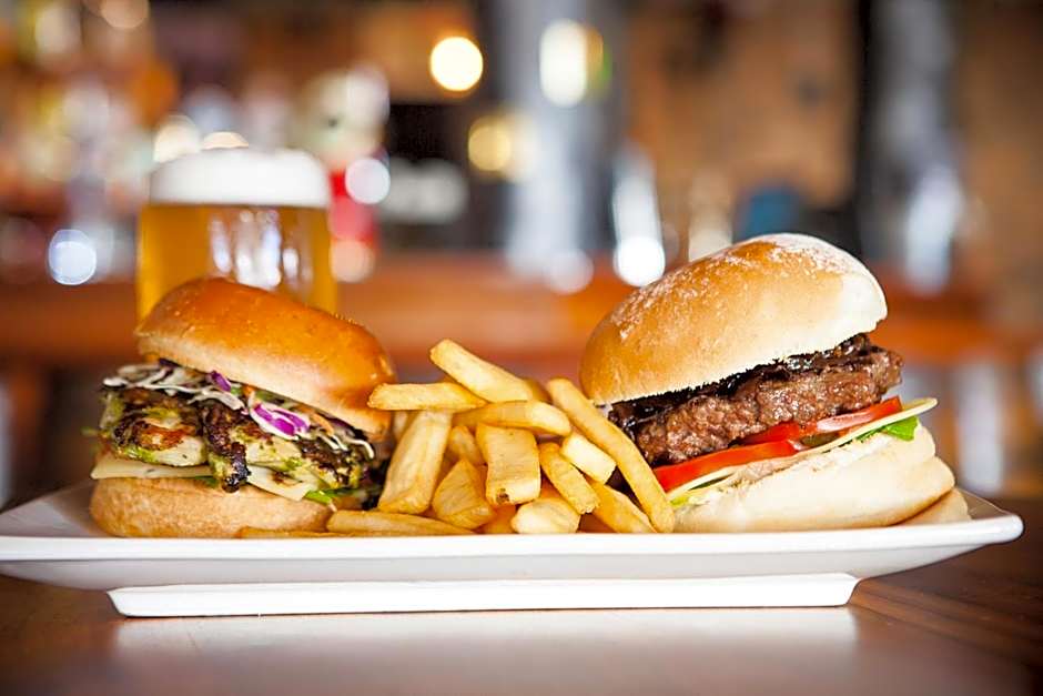 Nightcap at Morwell Hotel