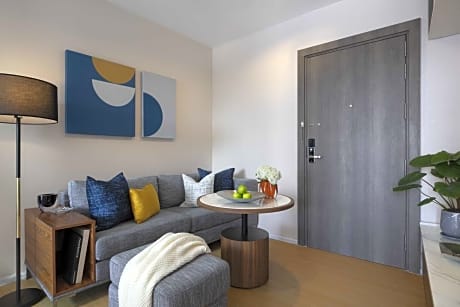 One Bedroom Deluxe Twin