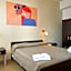 Soleē, Family Holidays & Hostelling