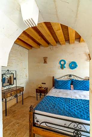 Deluxe Room with Jacuzzi