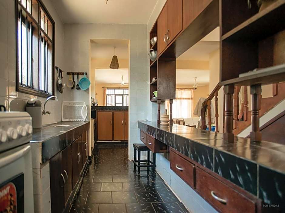 Bahari Dhow Beach Villas