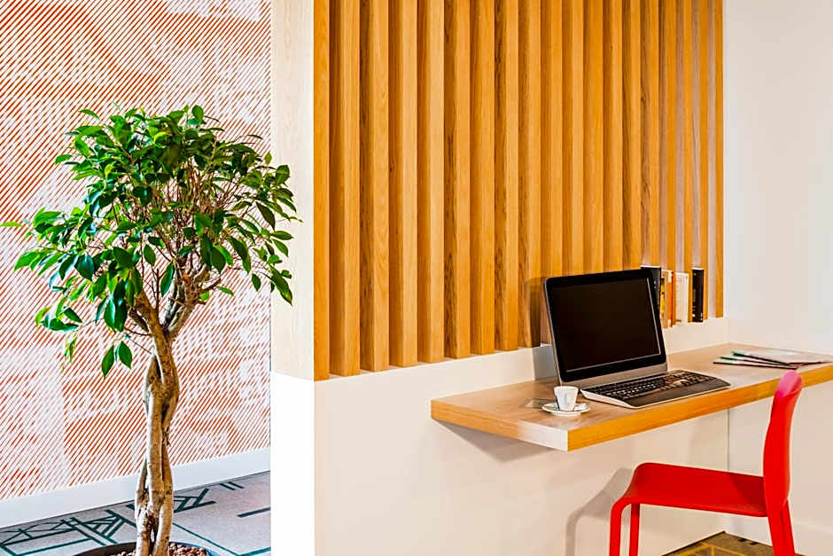 ibis Styles Rouen Val De Reuil