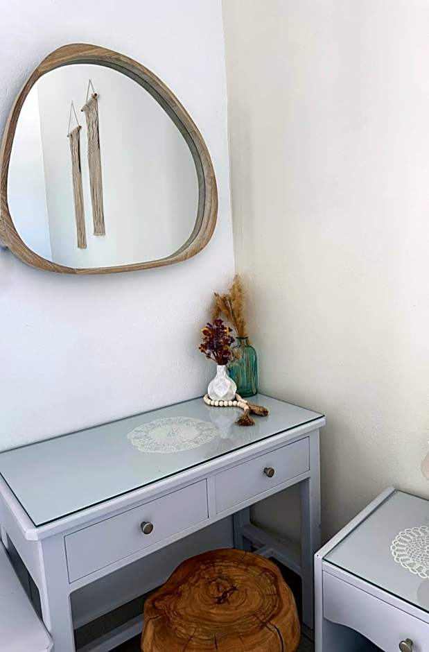 Kirki Rooms by the sea