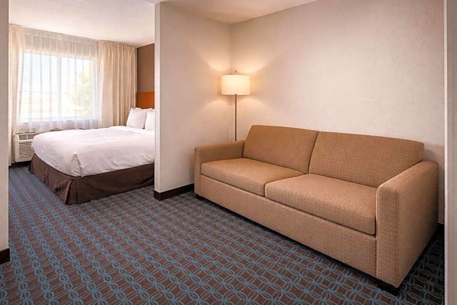 Comfort Inn & Suites Texas City I-45