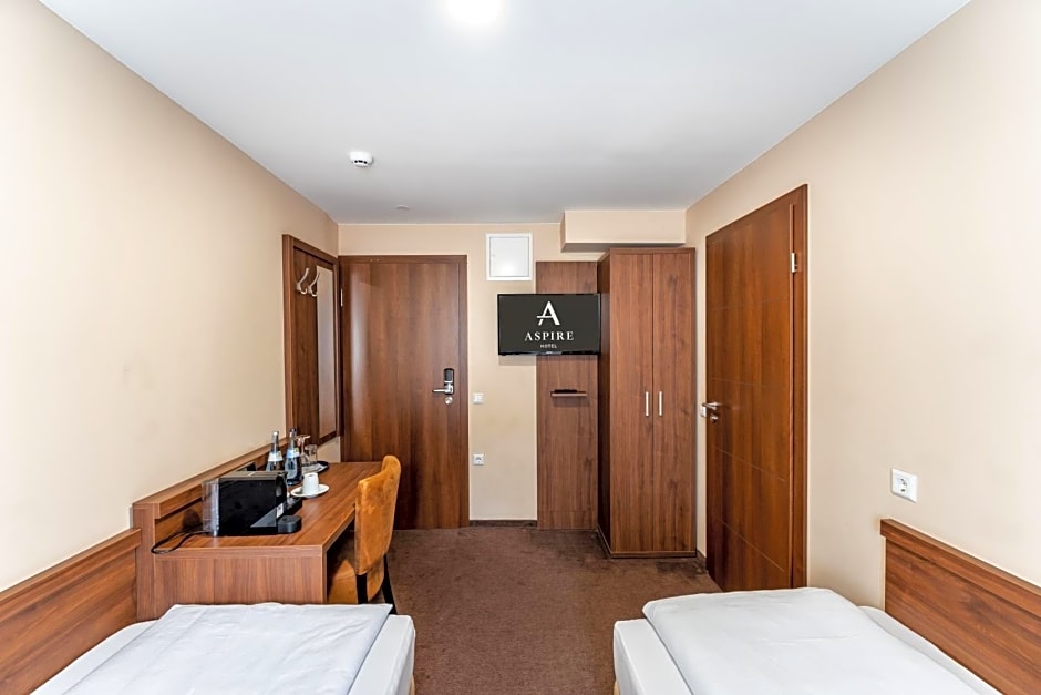 Aspire Castillo Reutlingen Trademark Collection