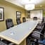 Holiday Inn Express Hotel & Suites Wilmington-University Ctr