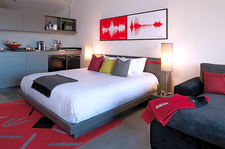 HotelRED