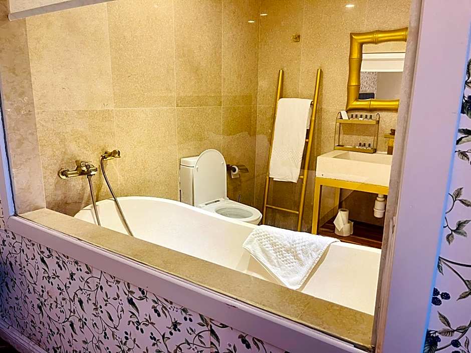 The Red Farm Relais & Spa